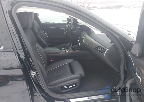 2022 BMW 540 I xDrive из США, поврежденный, VIN WBA73BJ02NWX52106